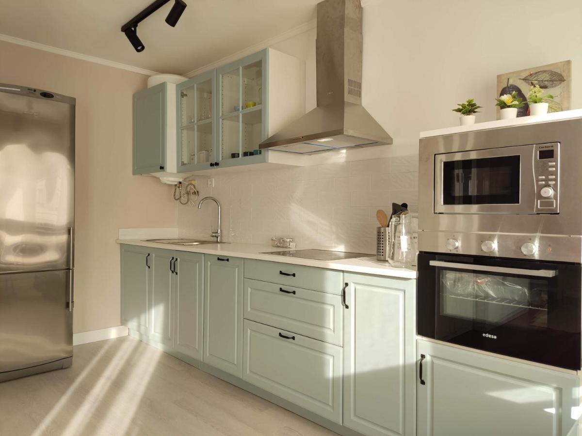Acogedor Apartamento Junto A La Plaza Villasana de Mena Kültér fotó